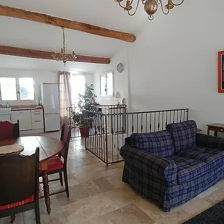 Vine Views For One Couple Holiday home *